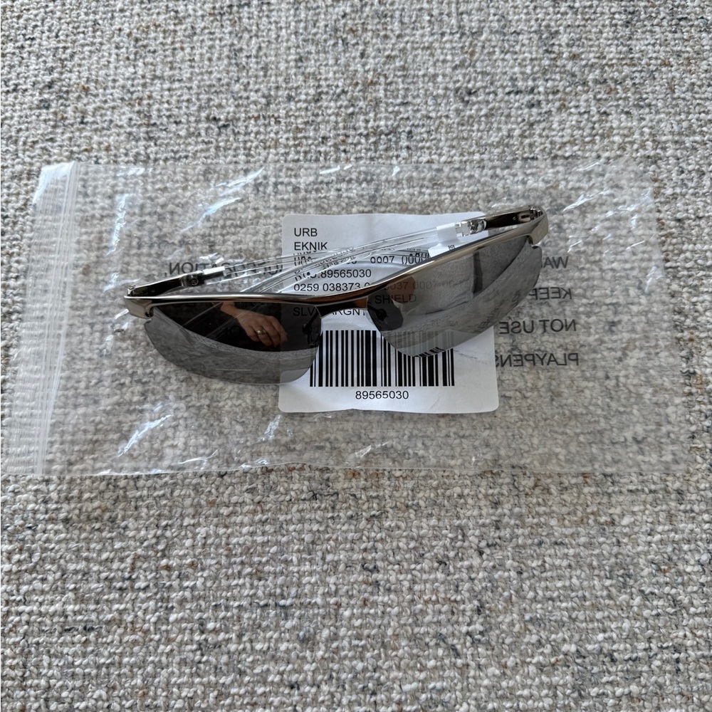 Urban Outfitters Silver and Black Sunglasses